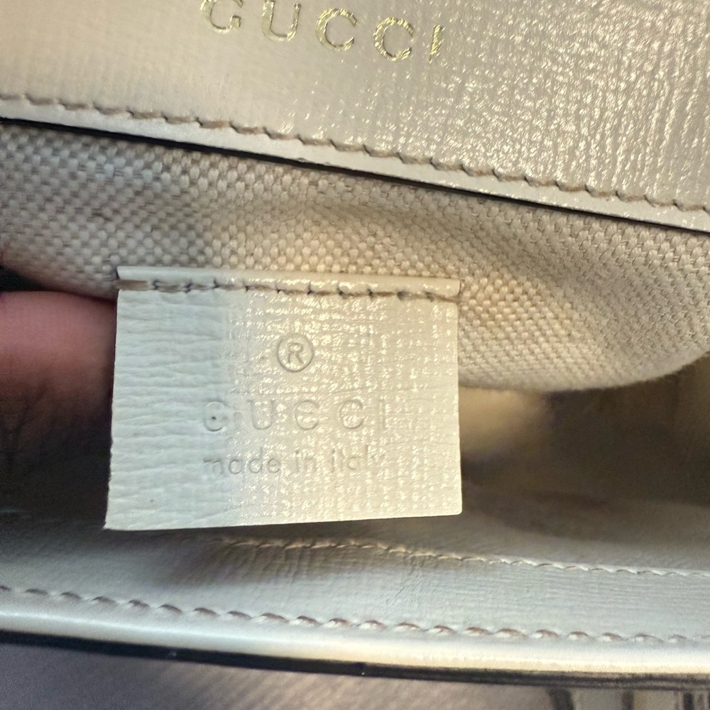 Gucci Crossbody Bag in Gray and Cream with Gold Details - Picture 10 of 13